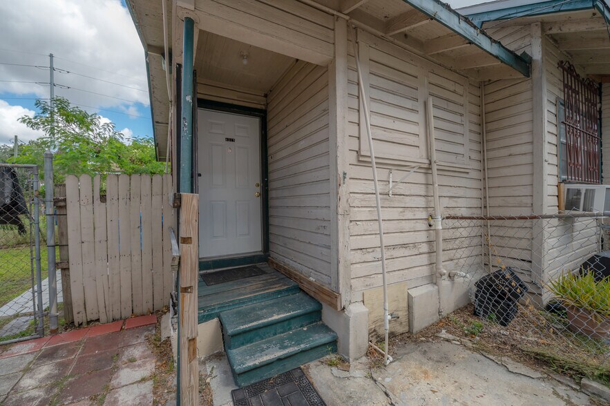 More Photos Of 8312 N 11th St, Tampa Apartments For Sale