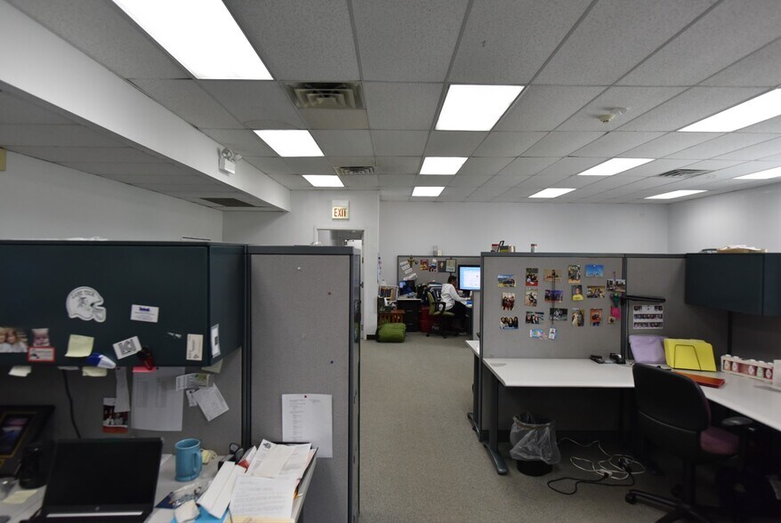 More Photos Of 3327 W Fullerton Ave, Chicago Specialty For Sale