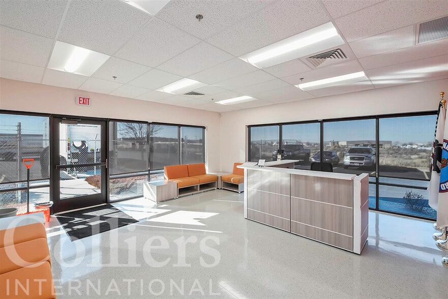 More Photos Of 651 E Gowen Rd, Boise Warehouse For Lease