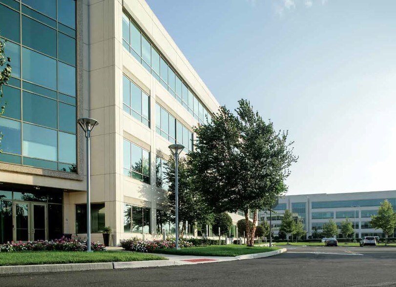 Primary Photo Of 200 Princeton South Corporate Ctr, Ewing Office For Lease