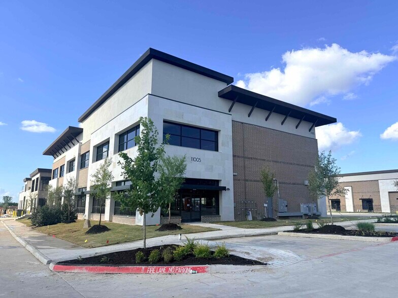 More Photos Of 11005 Preston Road, Frisco Medical For Lease