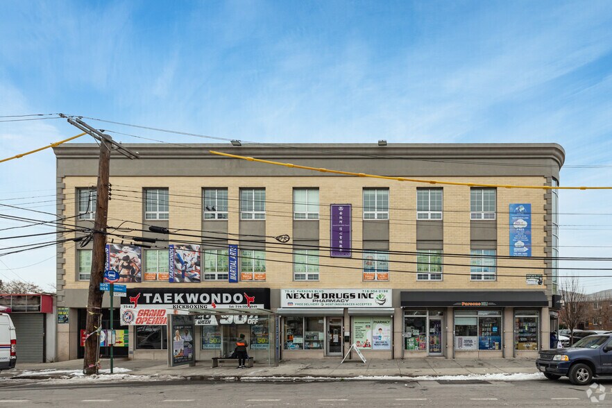 More Photos Of 7543 Parsons Blvd, Flushing Storefront Retail Office For Sale
