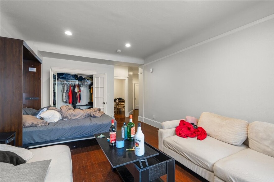 More Photos Of 425 Hyde St, San Francisco Apartments For Sale