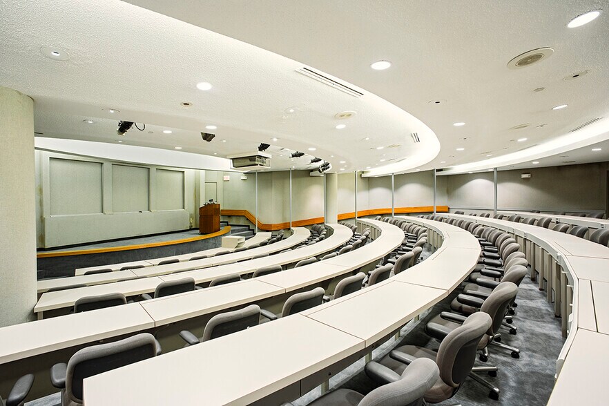 More Photos Of 1 Omega Dr, Stamford Office For Lease