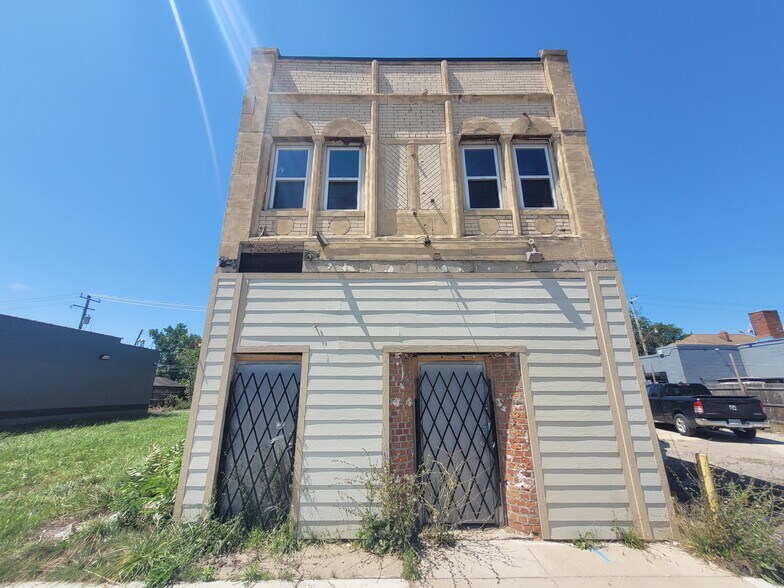 More Photos Of 14907 Livernois Ave, Detroit Flex For Sale