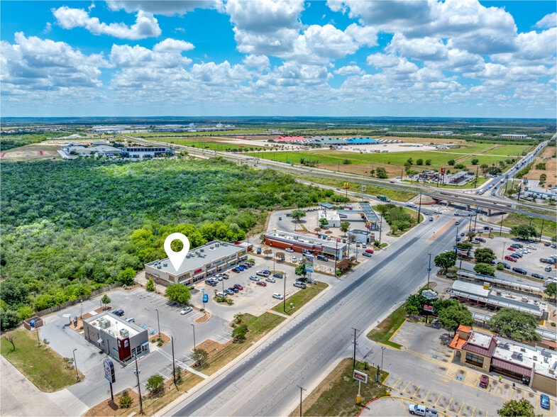 More Photos Of 6338 Old Pearsall Rd, San Antonio Storefront For Lease