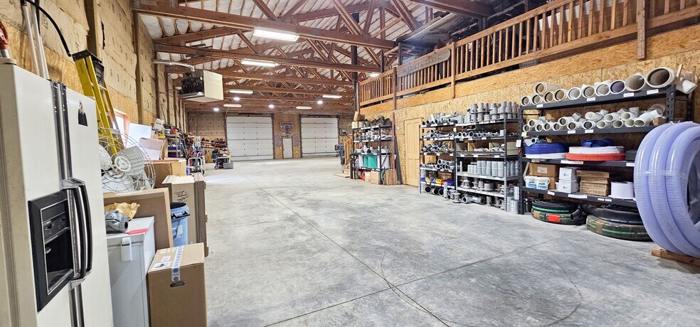 More Photos Of 115 Williams Creek Rd, Salmon Warehouse For Sale