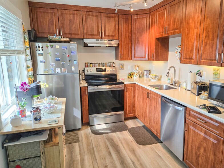 More Photos Of 8020-8050 Beverly Dr, Rohnert Park Apartments For Sale