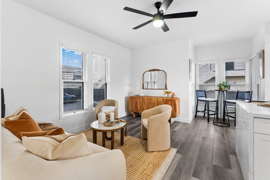More Photos Of 832 Desty St, San Diego Apartments For Sale