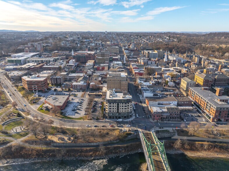 More Photos Of 100 Northampton St, Easton Apartments For Sale