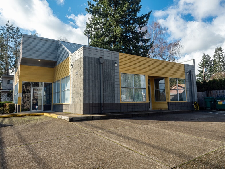 More Photos Of 12125 SW Allen Blvd, Beaverton Freestanding For Lease