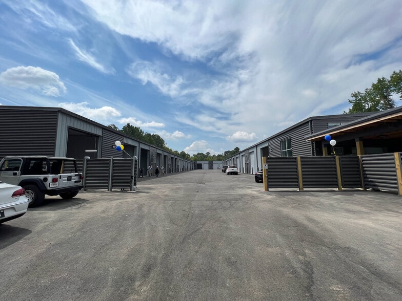 Primary Photo Of 605 Julian Rd, Ringgold Flex For Sale