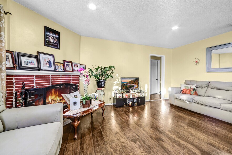 More Photos Of 1380 Glen Ave, Pasadena Apartments For Sale