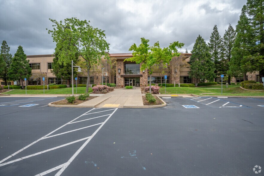 More Photos Of 10630 Mather Blvd, Mather Office For Lease