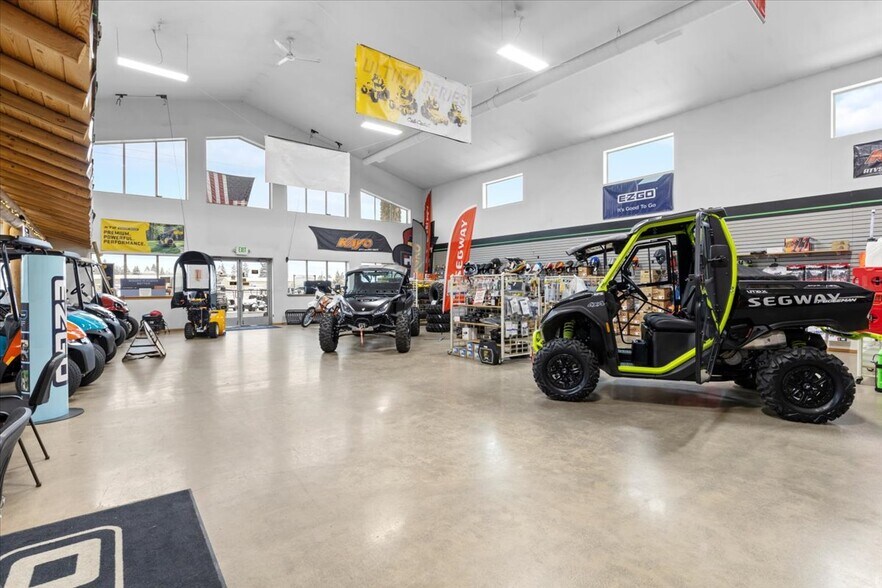 More Photos Of 11494 N Warren St, Hayden Freestanding For Sale