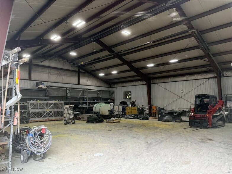 More Photos Of 1292 Bantam Ridge Rd, Wintersville Light Manufacturing For Sale
