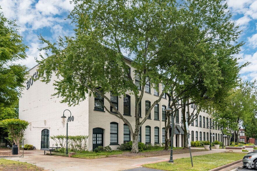 More Photos Of 1513 E Cleveland Ave, East Point Unknown For Sale