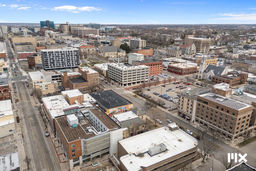 More Photos Of 61 Sheldon Blvd SE, Grand Rapids Office For Sale