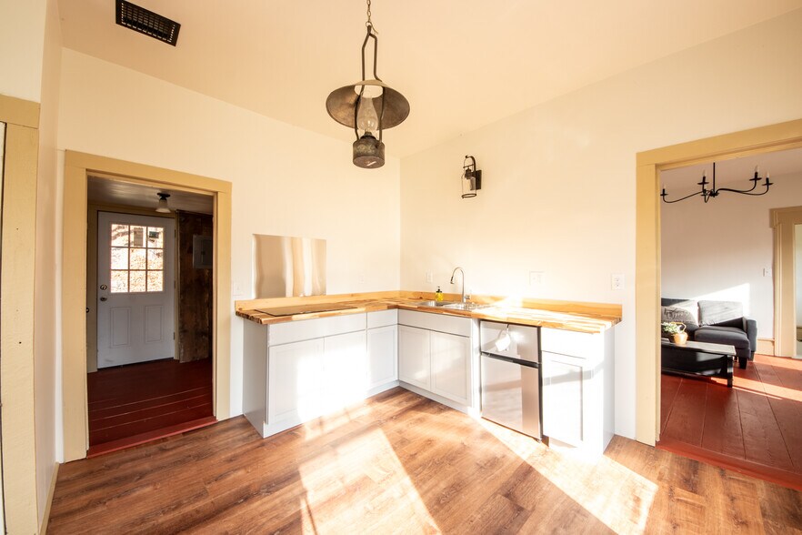 More Photos Of 345 Dorr Edson Rd, Oneonta Apartments For Sale