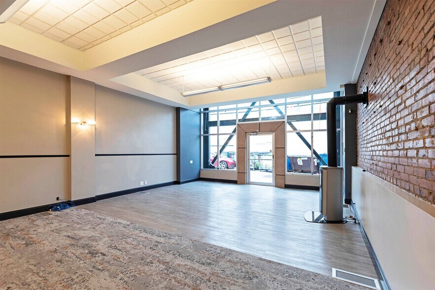 More Photos Of 125 1/2 W Main St, Missoula Office Residential For Sale