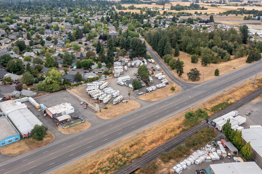 More Photos Of 2288 Highway 99 N, Eugene Fast Food For Sale