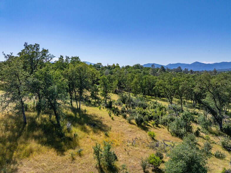 More Photos Of 11050 Campers ct, Redding Land For Sale