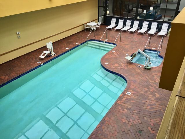 More Photos Of 101 Maritime Dr, Manitowoc Hotel For Sale