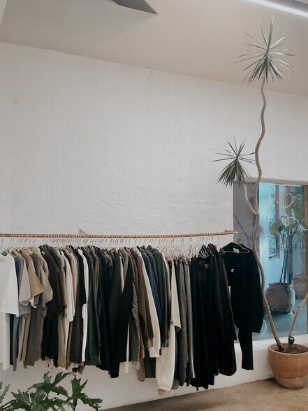 More Photos Of 2930 Bristol St, Costa Mesa Unknown For Lease