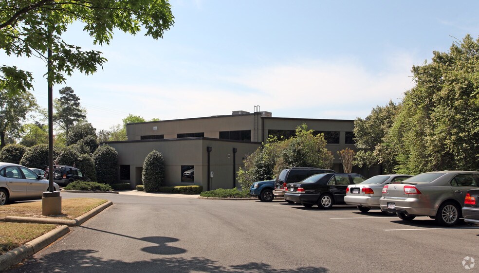 More Photos Of 200 Montgomery Hwy, Birmingham Office For Sale