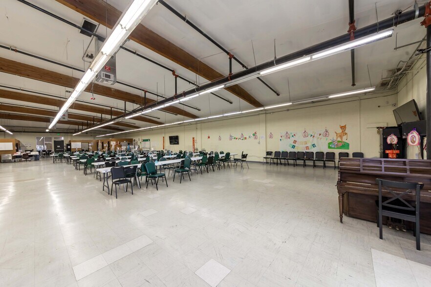 More Photos Of 1635-1645 W Valley Blvd, Alhambra General Retail For Sale