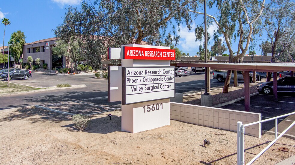 More Photos Of 15601 N 28th Ave, Phoenix Medical For Lease