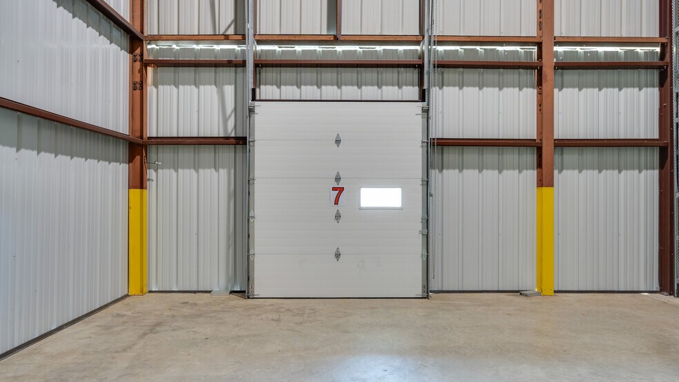 More Photos Of 2476 GA-76 Hwy, Adel Warehouse For Sale