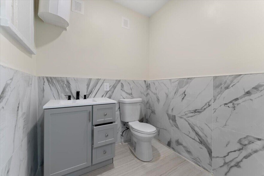 More Photos Of 2321 John F Kennedy Blvd, Jersey City Apartments For Lease