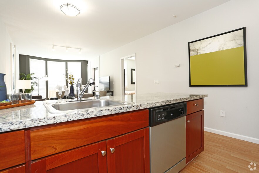 More Photos Of 1797-1801 Shattuck Ave, Berkeley Apartments For Lease