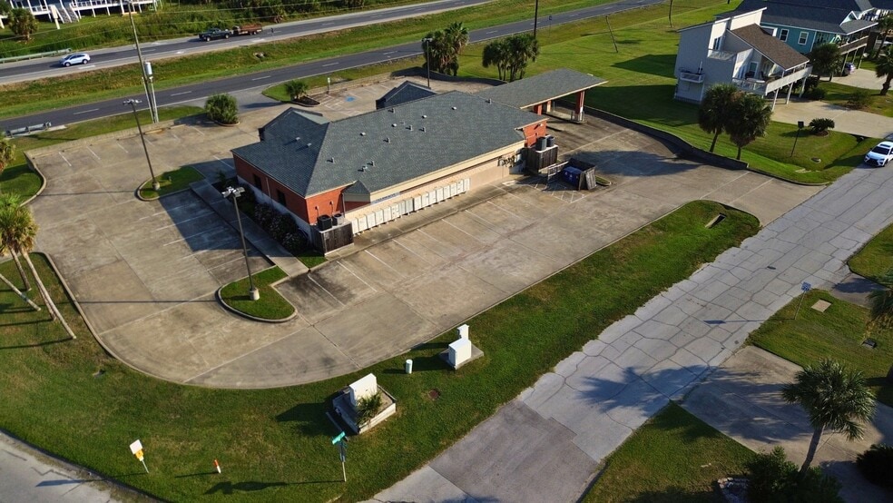 More Photos Of 13655 FM 3005 Rd, Galveston Freestanding For Sale