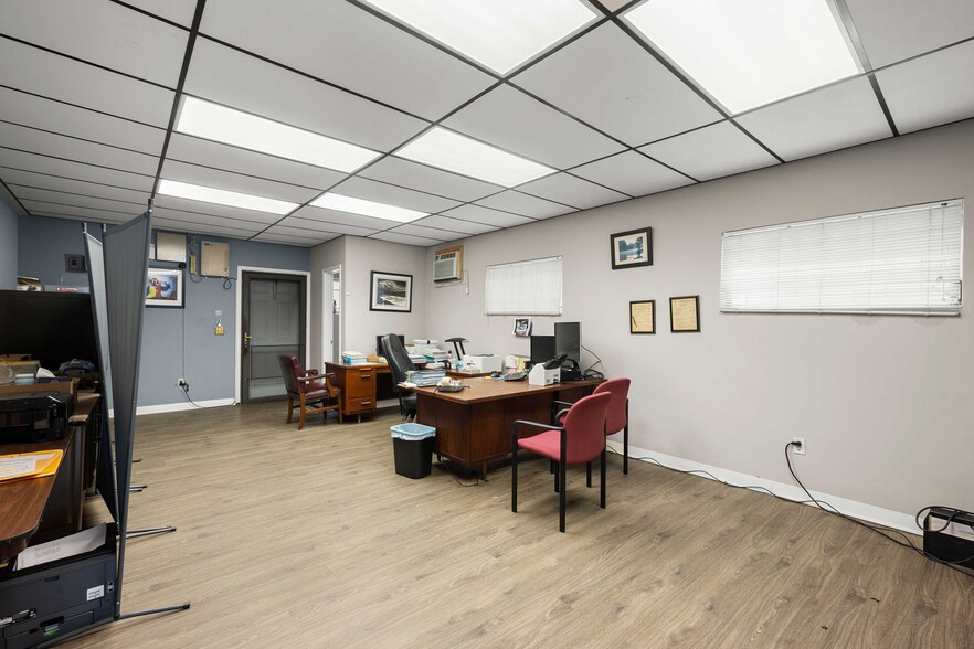 More Photos Of 1311 S Missouri Ave, Clearwater Freestanding For Sale
