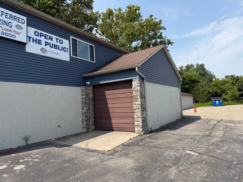 More Photos Of 3959 Fulton Grove Rd, Cincinnati Flex For Sale