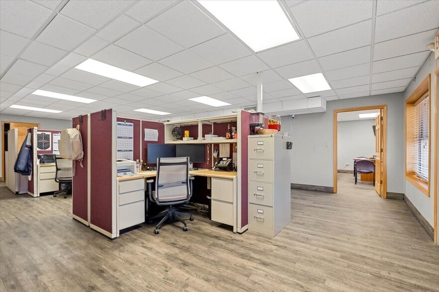 More Photos Of 10484 Marty St, Overland Park Office For Sale