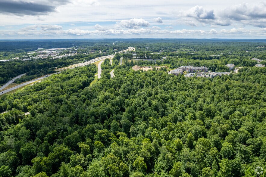 More Photos Of Nashua Technology Park, Nashua Office For Lease