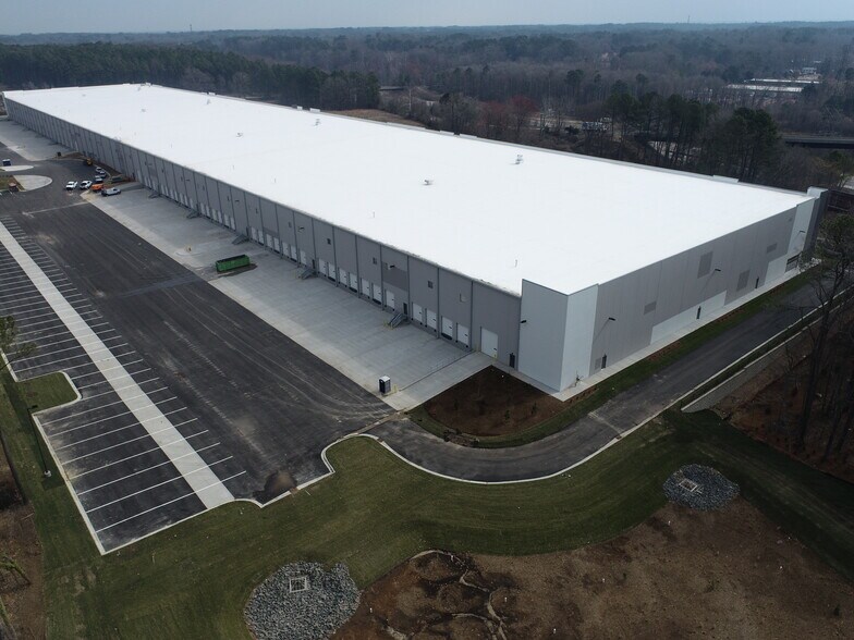 More Photos Of 1716 Camden Ave, Durham Distribution For Lease