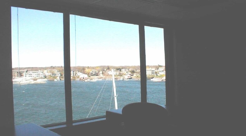 More Photos Of 1 Harbour Pl, Portsmouth Office For Lease