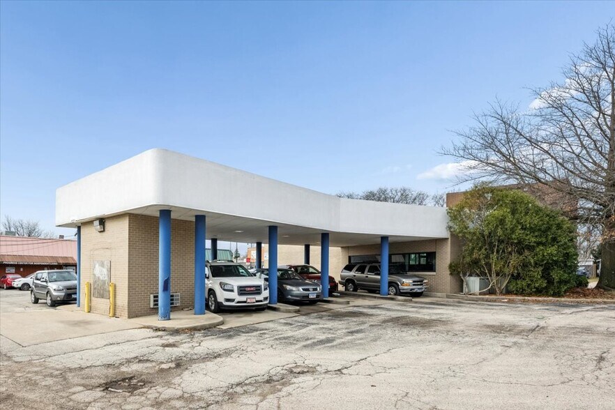 More Photos Of 334 Des Plaines Ave, Forest Park Land For Lease