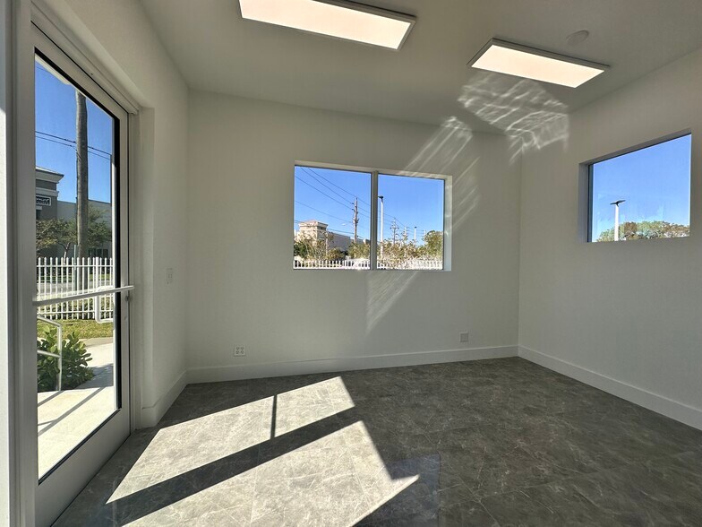 More Photos Of 1501 NW 18th St, Pompano Beach Land For Lease