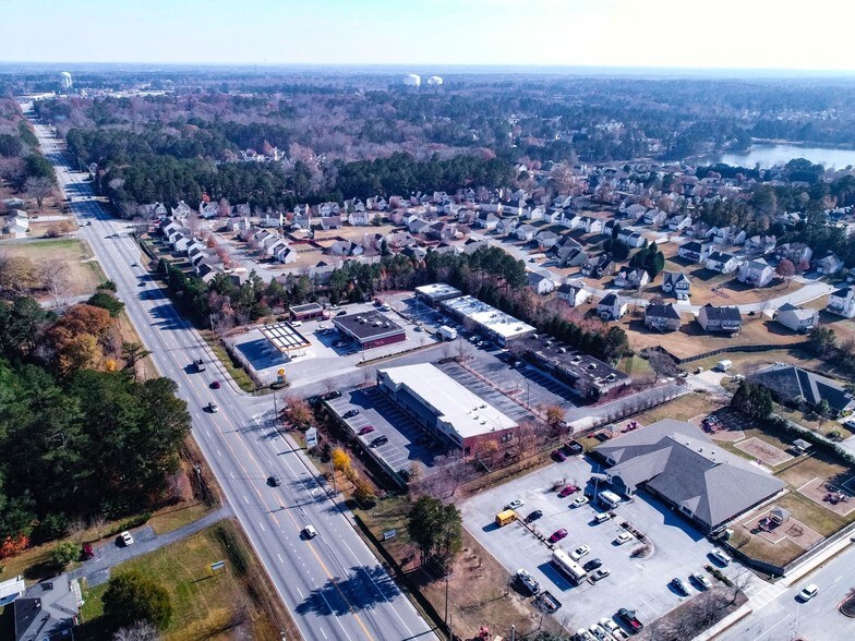 More Photos Of 1240-1254 Highway 138 SW, Riverdale Storefront For Lease