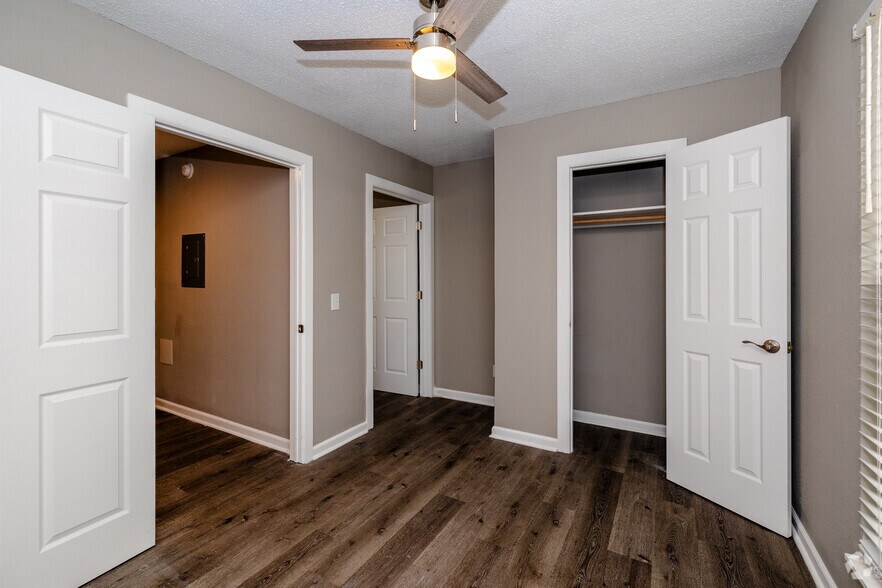 More Photos Of 425 W Taft St, Wichita Apartments For Sale