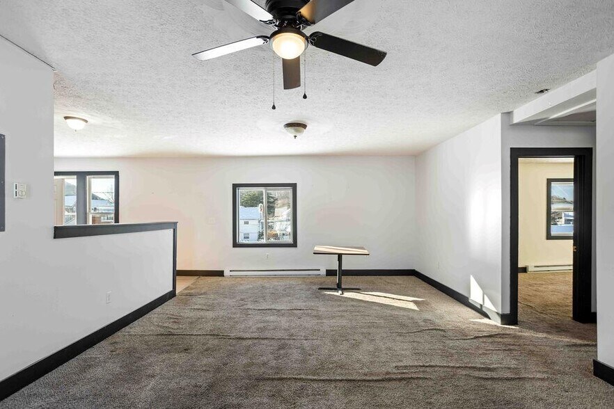 More Photos Of 75 Germania St, Galeton Restaurant For Sale