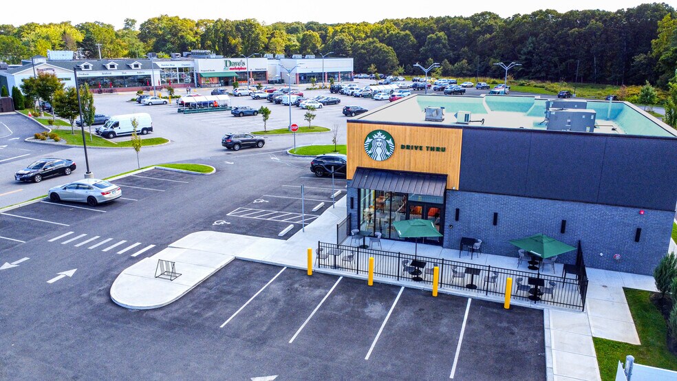 More Photos Of 2574 W Shore Rd, Warwick General Retail For Lease