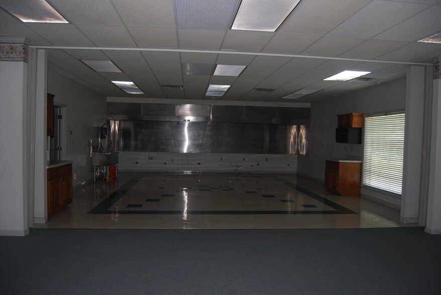 More Photos Of 7185 Swinnea Rd, Southaven Office For Sale
