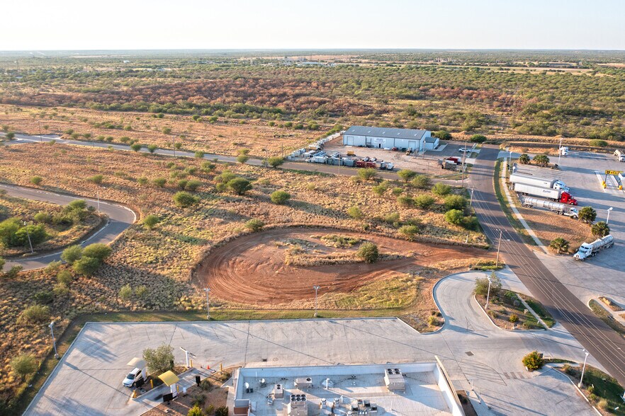 More Photos Of 0000 IH 35 Frontage, Cotulla Land For Sale