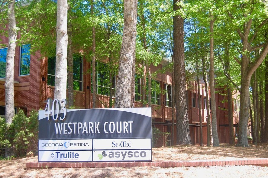 More Photos Of 403 Westpark Ct, Peachtree City Office For Lease